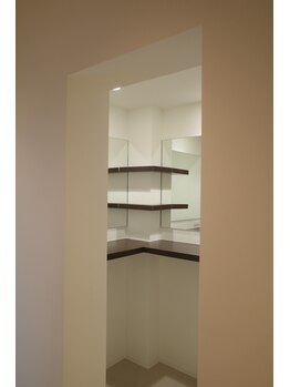 エリン アイ(ELIN eye.)/