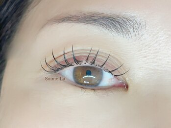 ソワムル(Soime Lu)の写真/自まつ毛を大切にした丁寧な施術で大人の魅力UP*まつ毛の健康を守りながら美しい目元へ♪自宅ケアも充実*