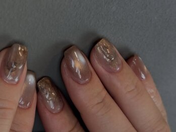 シンプルニュアンスネイル