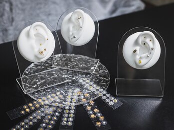 マウロア(Mauloa)/耳ツボジュエリー