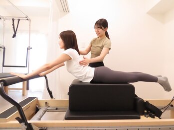ユニー(Unee)の写真/【1対1のパーソナルピラティスで不調を根本から改善】自分だけの贅沢時間で、いつまでもキレイで健康に◎
