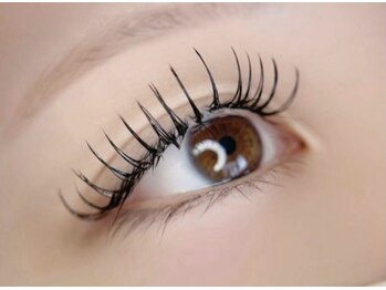 【LED・マツエク・まつ毛パーマ・眉毛】Ma Belle釧路店の写真/こだわり技術で理想の目元に★まつ毛・アイブロウはお任せ！プロの似合わせデザインで魅力を引き出します♪