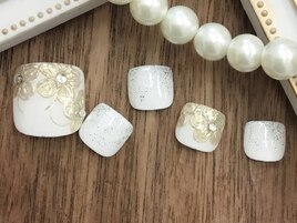 ホワイト×ゴールドミラー