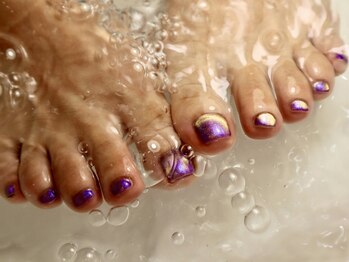 アトリエ イミュア(atelier immyua)の写真/【極上炭酸フットバスで月に一度の至極時間】素肌を出す場面が多い季節にはマストなお手入れ♪