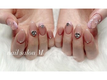 ネイルサロン M/持ち込みデザイン 8640円