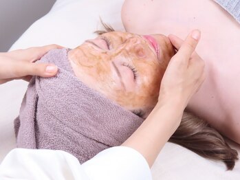 ビオルーチェ(bio luce)の写真/【本気で肌を変えたい方へ】繰り返す肌悩みからの卒業☆肌質改善ハーブピーリング専門サロン♪