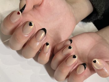 エムウィッシュ アヴァンス メルサ栄店(M.wish Avance)/フレンチネイル