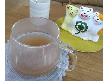 朔(saku)の雰囲気（よもぎ入り発酵黒生姜湯でほっこり。黄土よもぎ蒸し専門店）