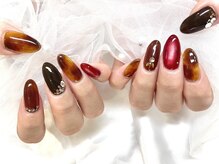 リリー(Lily)/持ち込み/キルティング/冬ネイル