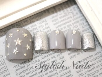 スタイリッシュネイルズ(Stylish Nails)/フットジェル グレー&スター