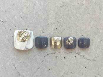 【素足に映える◎フットネイル】