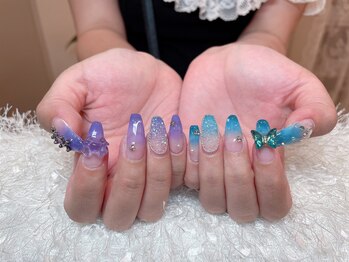 レアネイル 新宿(le'a nail)/ピクシーグラデーションネイル