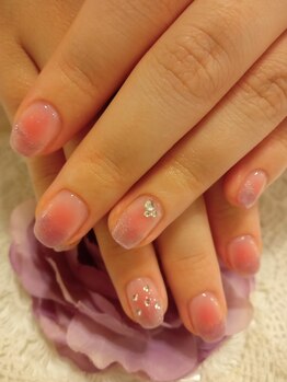 ネイル アンド ボディ ローサ(ROSA)/チークネイル＆マグネットグラデ