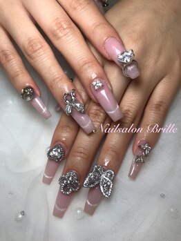 エスフィーネイルサロン ブリーユ(Esfy nailsalon Brille)/マグネットフレンチ