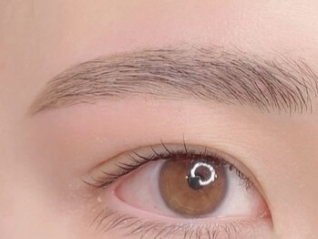 ジャパ(JAPA)の写真/眉毛で顔の印象が変わる♪垢抜け！ハリウッドブロウリフトで眉毛の形&毛流れを整えて、均一な理想の眉に☆