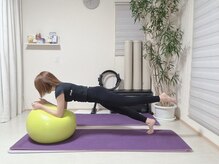 エミティス(emiTes.)/バランスボール