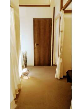 リラクゼーションスペース ウララ イオンタウン佐沼店(urara)/urara 店内