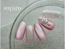ネイルトータルビューティー ソピーロ(sopiro)/Monthly Design