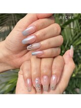 リッシュ(RICHE)/ツヤ感夏ネイル♪