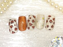 アムルーズ(Amoureuse)/マグネットレオパードネイル♪