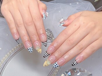 Lucky Nail 【パラジェル/長さだし/フィルイン】/【長堀橋・長さだし】