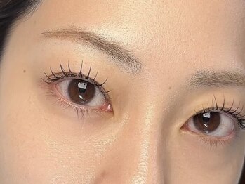 S+の写真/まつエク×パーマで理想のデザイン◇下がりまつ毛も根元から上向きに♪大切な日を彩る華やかな目元へ*