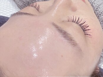 イーエム アイラッシュ(em eyelash)/フェイシャルWAXで艶肌へ