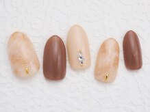ネイルサロン ブランシュール(Nail Salon Blancheur)/【秋のブラウンカラーネイル】