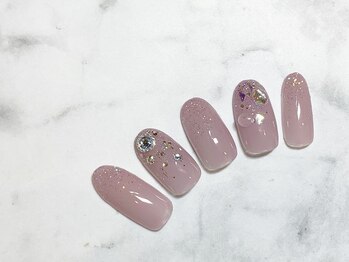 ネイルアンドアイラッシュサロン ミッタ(Mitta)/￥8000-