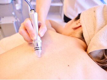 シーズ(C’s)/背中の角質ケア