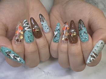 ハル(haru)/チョコミントネイル