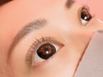 スナッピーネイルズ(Snappy Nails)の写真/【千葉駅9月NewOpen!!】自まつ毛を活かしてナチュラルに盛れる♪パリジェンヌラッシュリフトが人気★