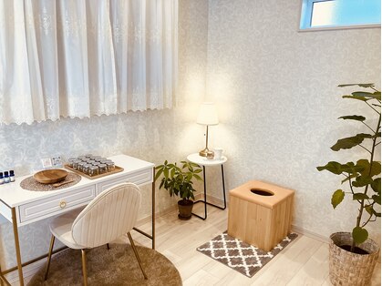 セレナ(Serena)の写真