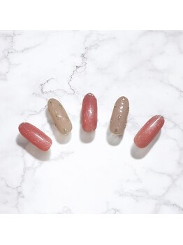 ネイルアンドアイラッシュサロンR/定額オフィスネイル