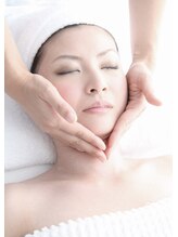 パリーアヴニール(PARIS AVENIR)/