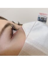 ヘアアンドアイ ブローチ(Brooch)/