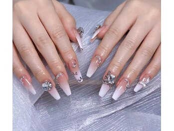 マルチューネイル 池袋(MARUCHU NAIL)/ベビーブーマーストーン付け放題