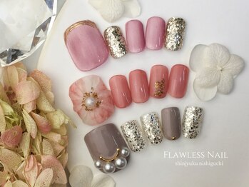 フローレスネイル 新宿西口店(FlawlessNail)の写真/【毎回オフ無料☆】フットシンプルコ-ス¥6980.¥7280/ワンカラ-¥6180も人気☆足先も抜かりなく＊《新宿駅》