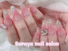 ソラヤ(Soraya)/ガラスチークフレンチネイル