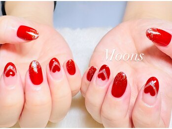 ムーンズ(Moon's)/