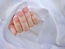 フレンチ　ショートネイル