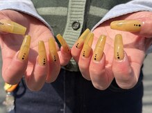 ディエム(diem.)/透け感イエローネイル