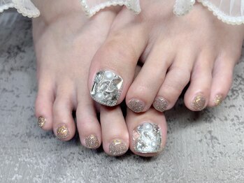 ラフィーナ(RAFFINA)/