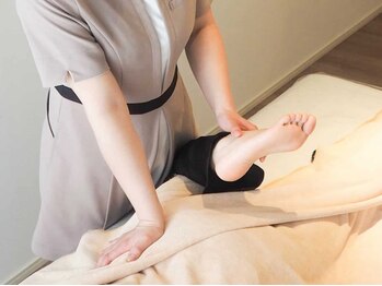 ボディケア専門店 bluem iu./骨格から整え、理想の美ラインへ