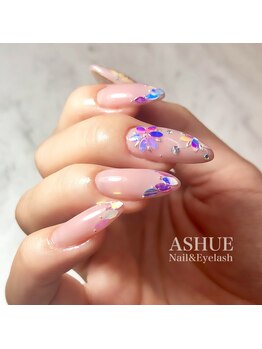 アシュー(ASHUE)/スタッフネイル