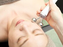 ビーオリビン(B-olivine)/リフトアップ＆小顔フェイシャル