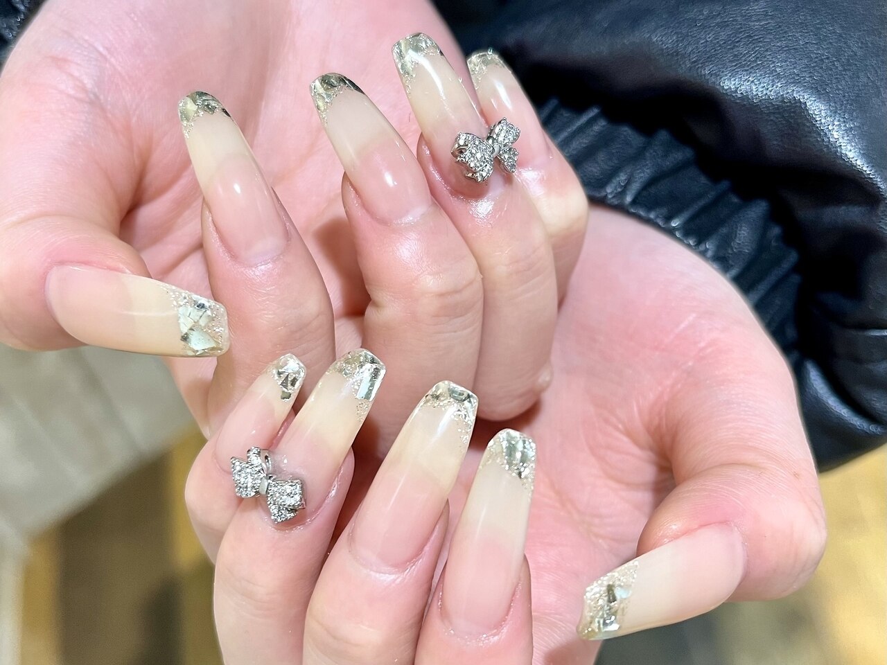 2026年冬トレンド】シルバー クリスマスのネイルデザイン集｜人気順｜8