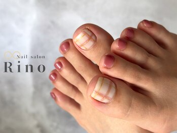うるちゅるピンク×フットネイル