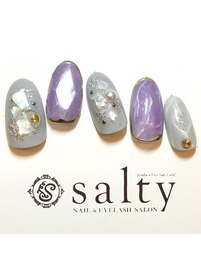 選べる宝石ネイル