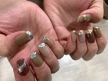 ネイルサロン ミュゼ ド ミューズ(musee de MUSE)/ジェル　8,000